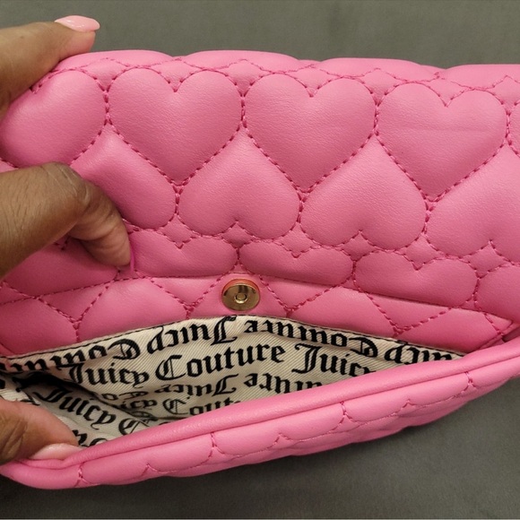 Bubblegum pink Juicy Couture Crossbody bag! - Picture 3 of 4